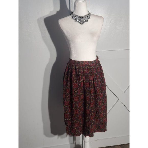 UNBRANDED FLORAL SKIRT A LINE COLOR BROWN SIZE SMALL - Picture 1 of 4